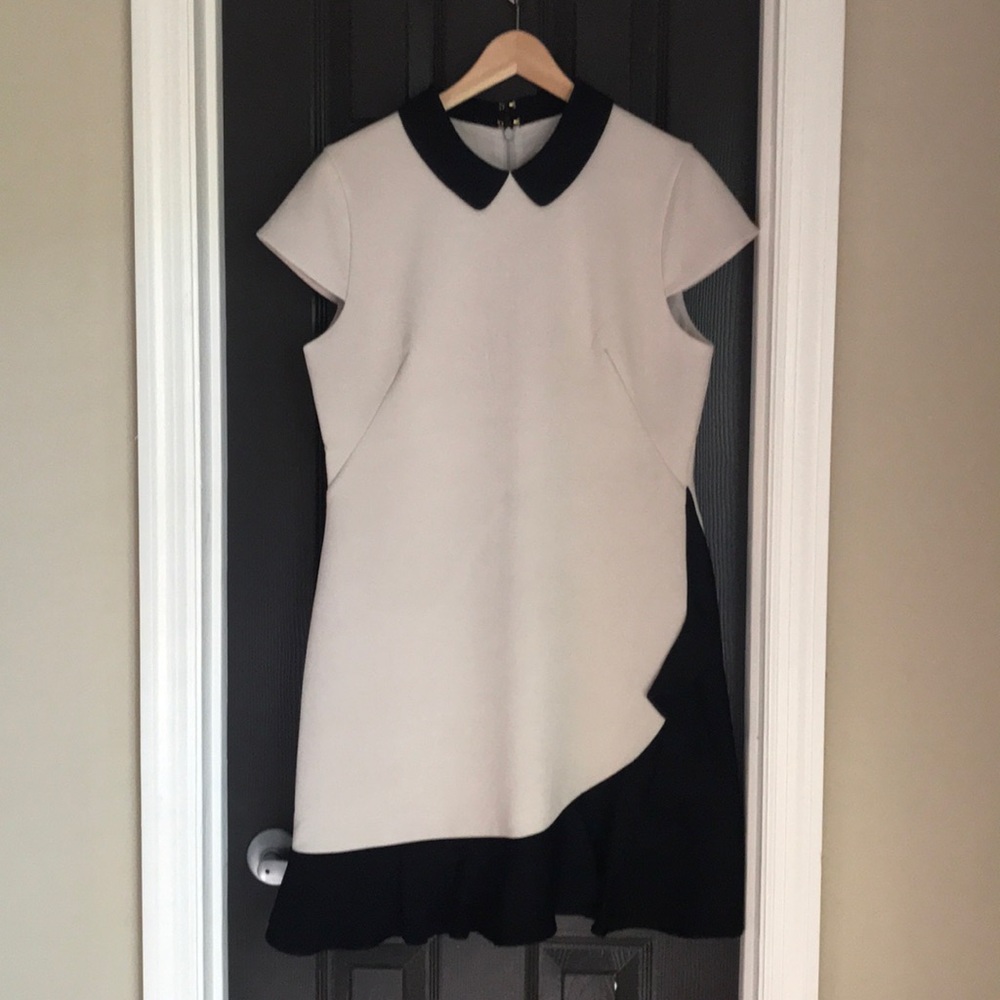 KATE SPADE Tan Cap Sleeve Dress with Collar